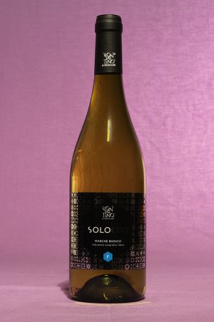 Vino solocrio f da 750 millilitri dell'azienda Il Conventino