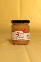 Confezione da 250 grammi del miele di coriandolo dell'azienda Mieleria di San Lorenzo
