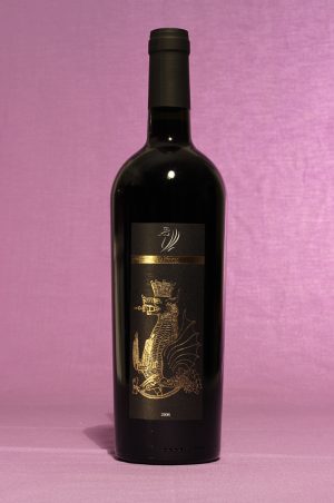 Vino valturio da 750 millilitri dell'azienda Valturio