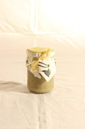 patè di fava di fratte rosa in confezione da 140 grammi dell'azienda agricola i Lubachi