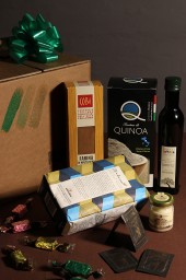 Cesto di Natale le Marche in pasta. Una proposta invitante per appassionati di pasta fresca.