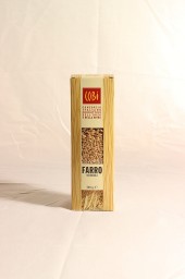 Farro semintegrale in confezione da 500g prodotta dal consorzio Cobi