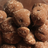 Dettaglio del Bassinato 100g - Cubetto di cocco ricoperto di cioccolato al latte di Mencarelli Paolo